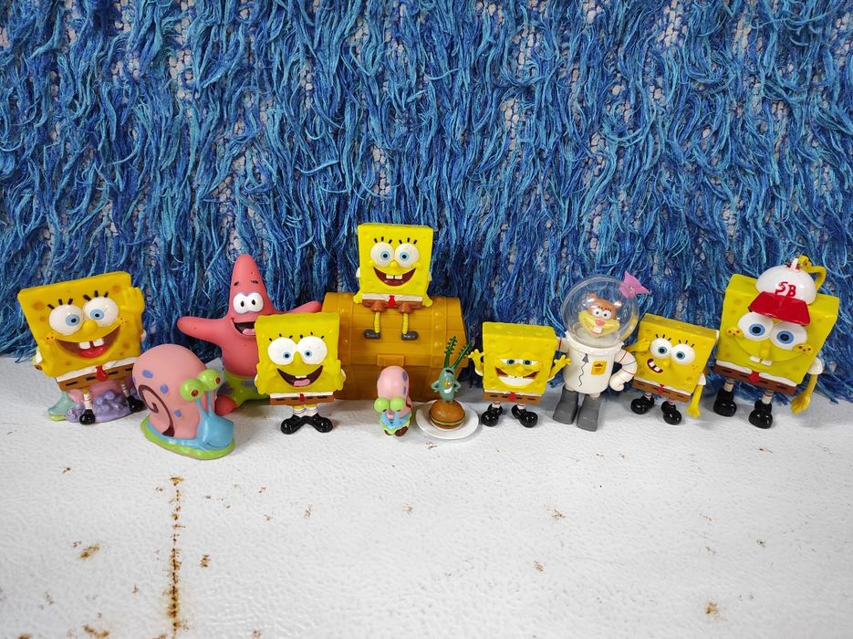 Disney - Branca de Neve / Spongebob / Um Bongo (bonecos)