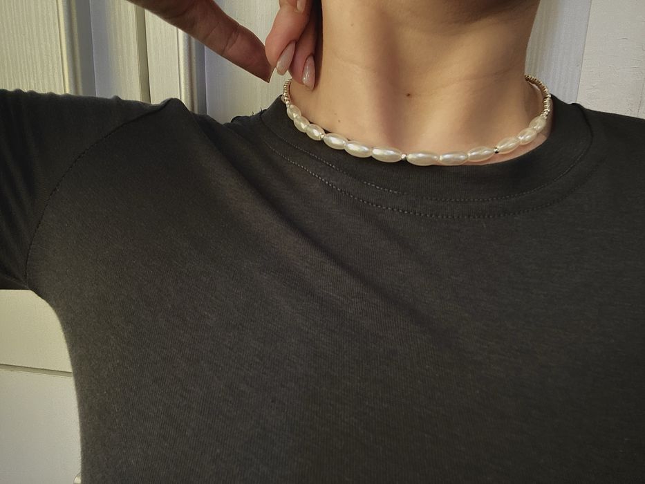 Ніжний чокер з бусин