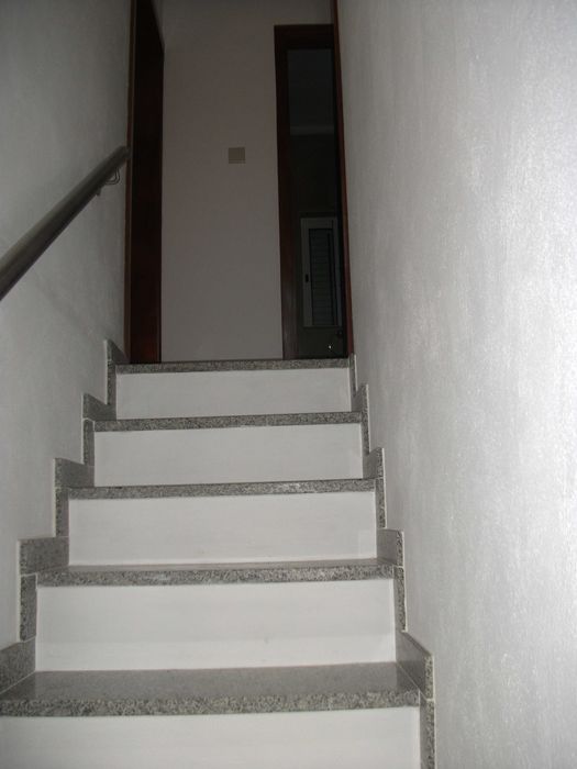 Penafiel -aluga-se casa perto Igreja Sameiro por 3 anos e 850€ mês