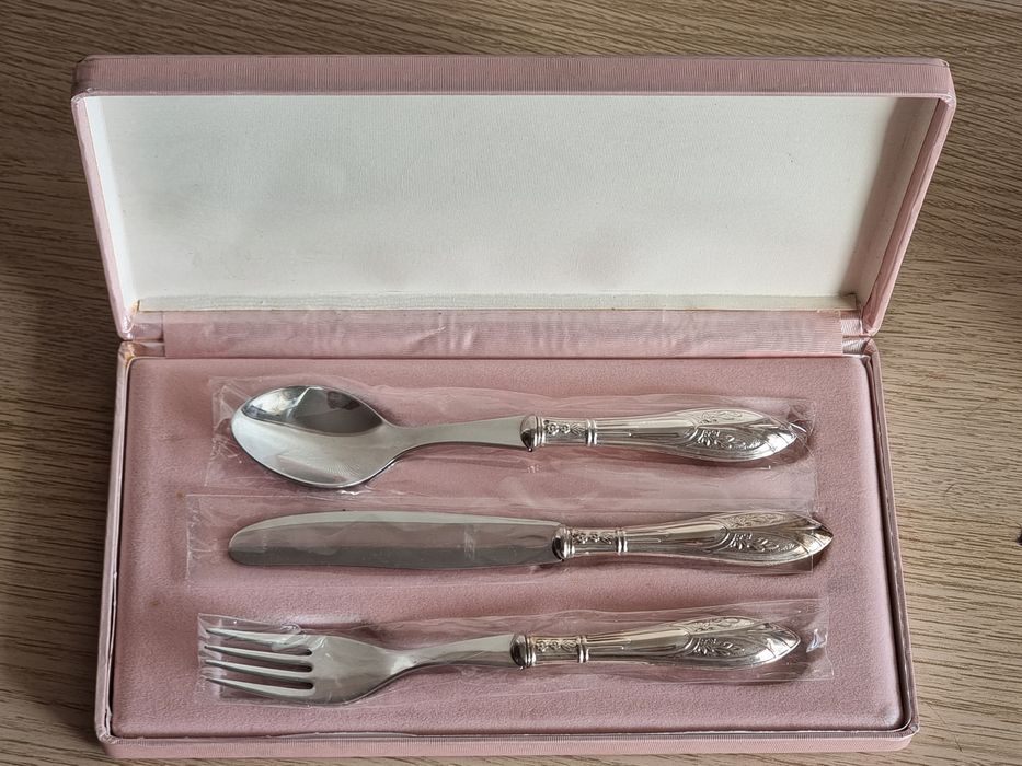 Conjunto infantil taleres prata+ inox