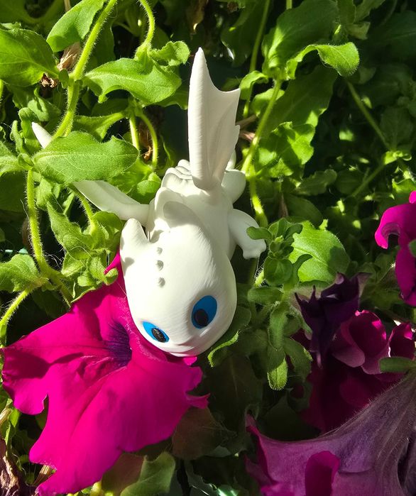 Брелок для ключів біла денна фурія Light Fury фурия белая дракон