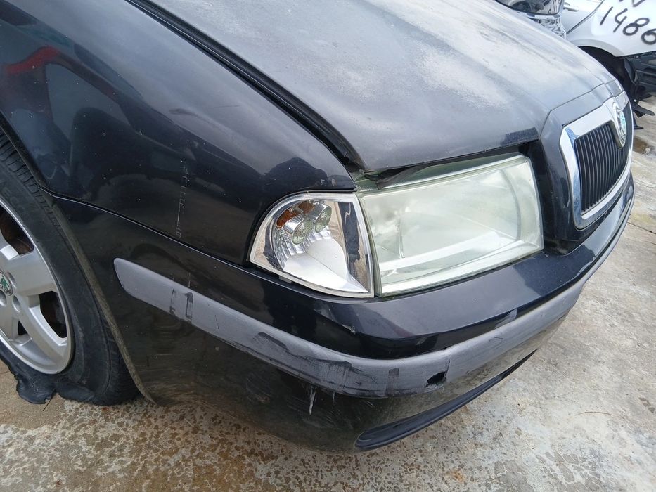 Pára-choques frente SKODA Octavia I Break (1U5)