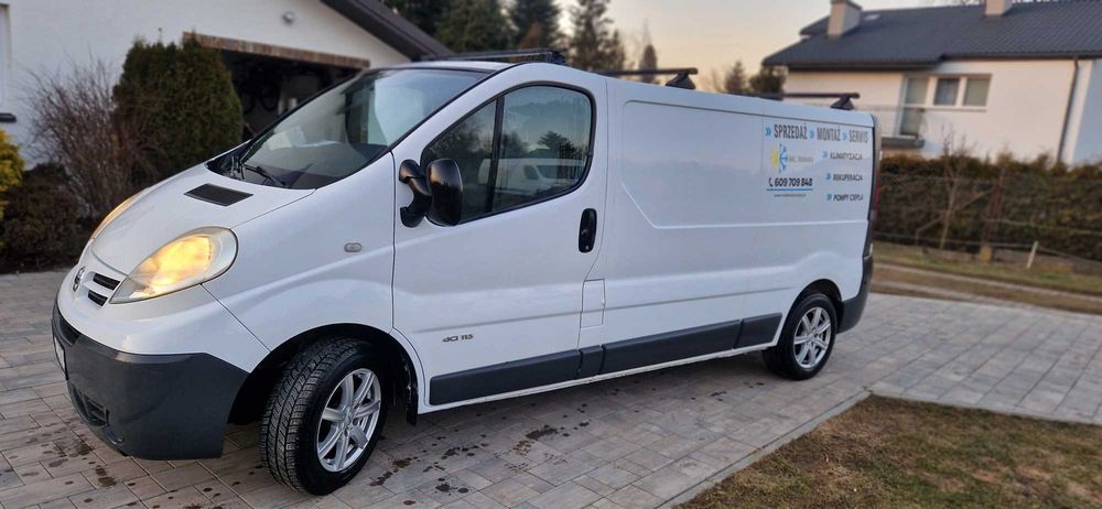 Sprzedam busa Nissan Primastar / Trafik/ Vivaro/