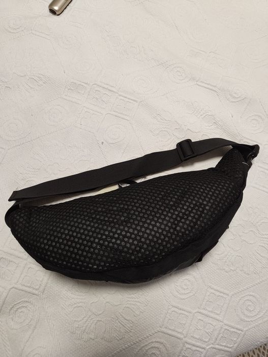 Aktualne. Saszetka nerka Osprey Daylite Waist czarna 2L