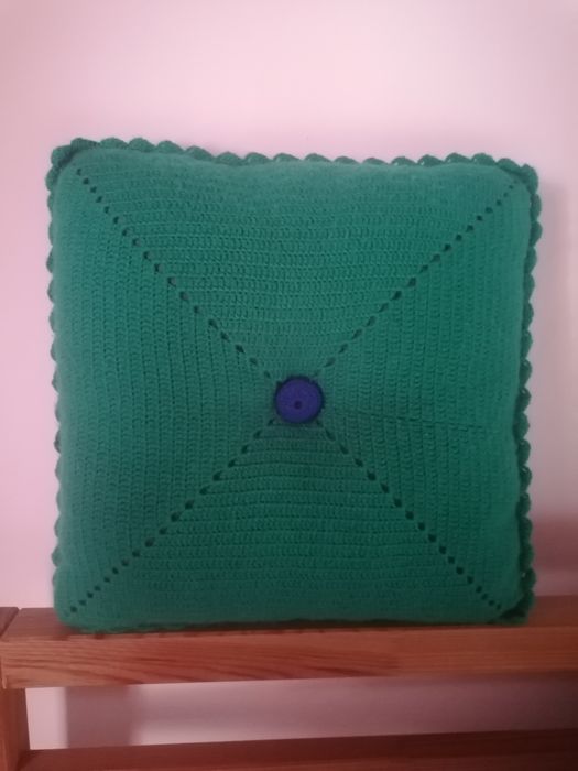Conjunto de 3 bonitas almofadas feitas à mão