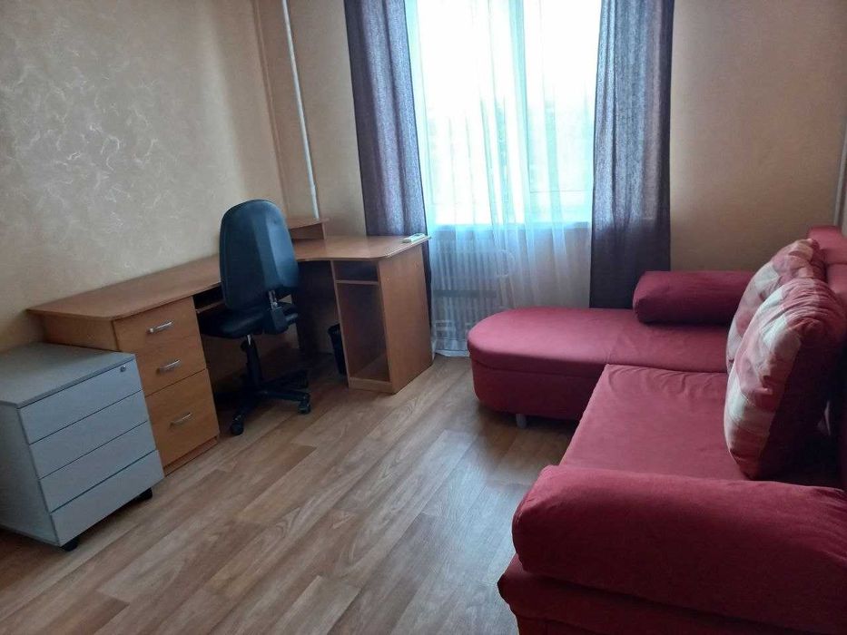 сдам 3к на ж/м Победа-2 семье, обсудим маленькую собачку