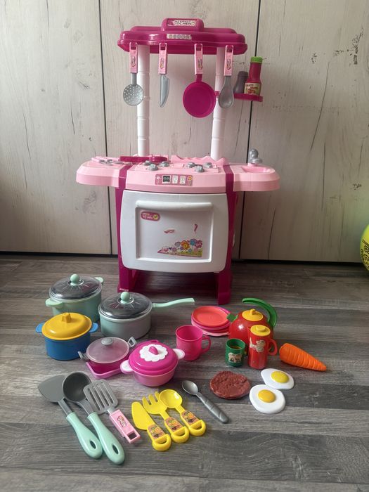 Kuchnia plastikowa dziecieca z akcesoriami