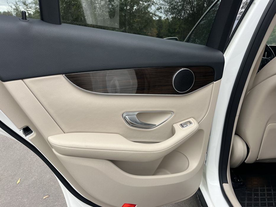 Mercedes-Benz GLC 300 2019 за ГОТІВКУ, або в ЛІЗИНГ | КРЕДИТ