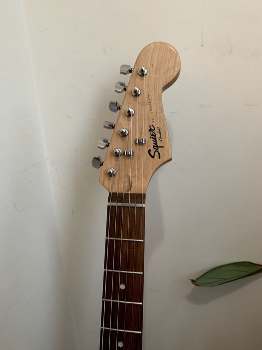 Squier Bullet Stratocaster SSS