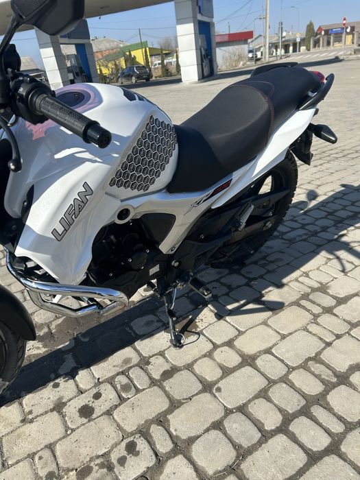 LIFAN  KP 200 стан 8/10 на доках