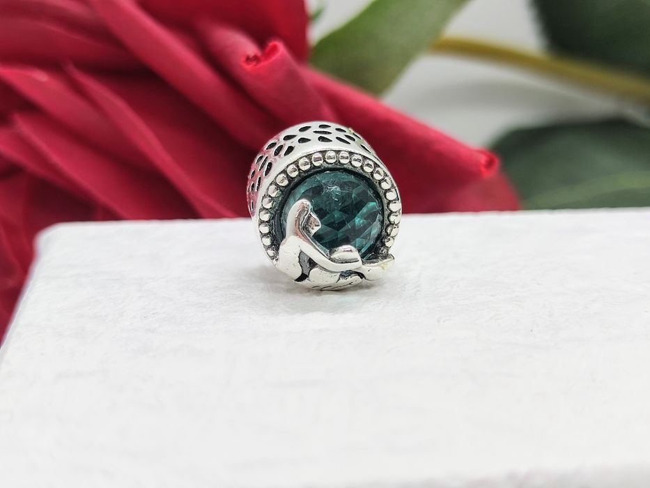 Piękny dwustronny charm's syrenka srebro S925