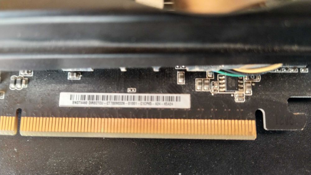 Відеокарта Asus GeForce GTX 460 1Gb.