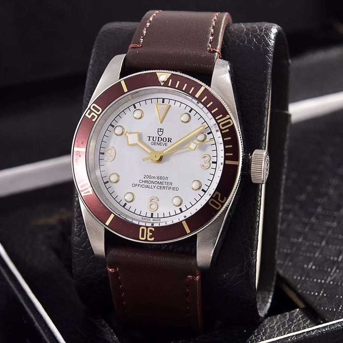 Годинник автоматичний Tudor Black Bay 68 (референс M7943A1A0NU-0002)