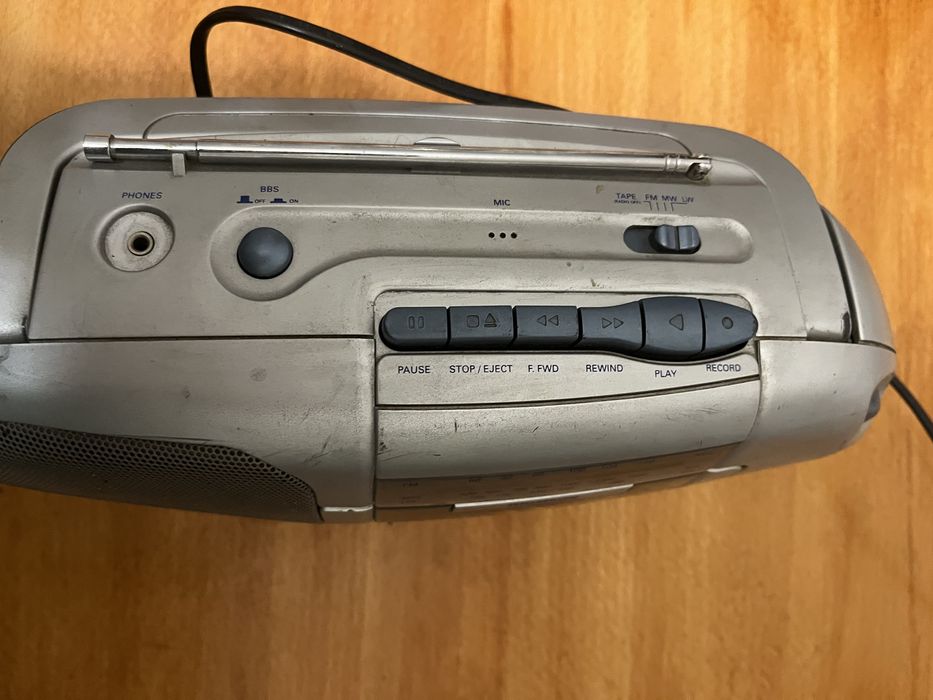 Radiomagnetofon Thomason