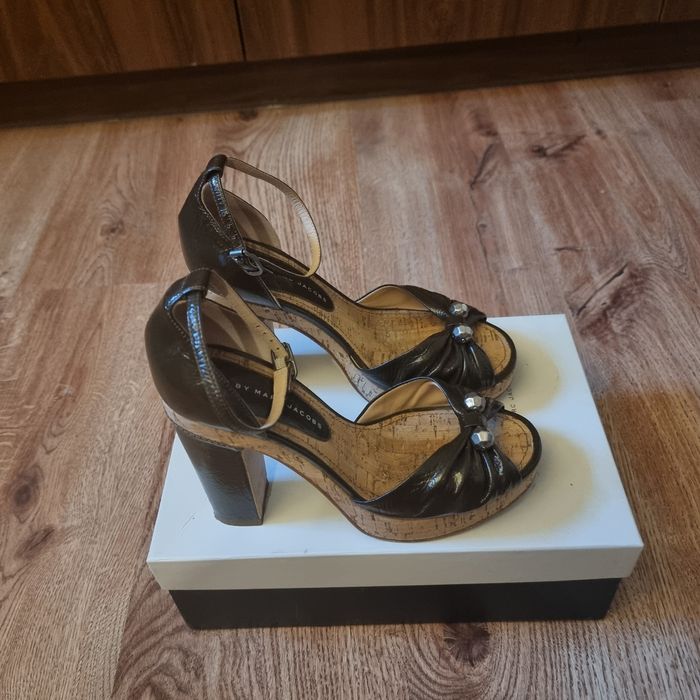 Sandałki na obcasie Marc by Marc Jacobs rozm.37