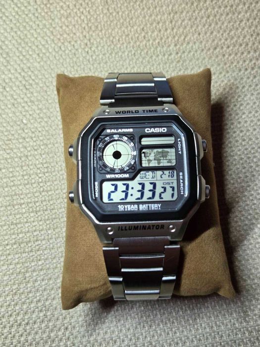 Наручні годинник