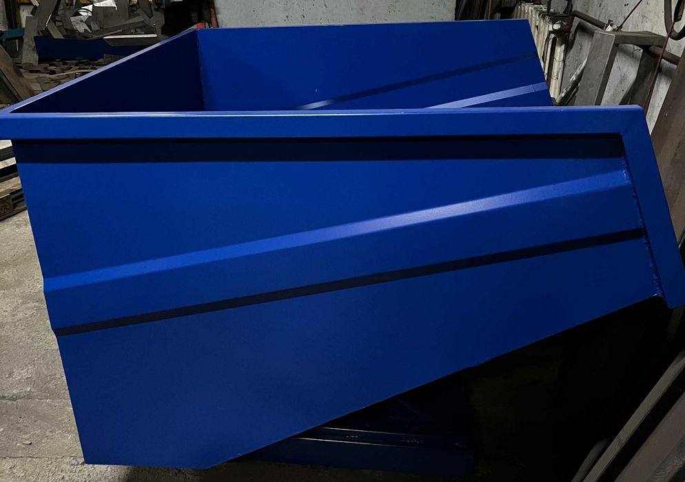 koleba pojemnik metalowy samowyładowczy do wózka