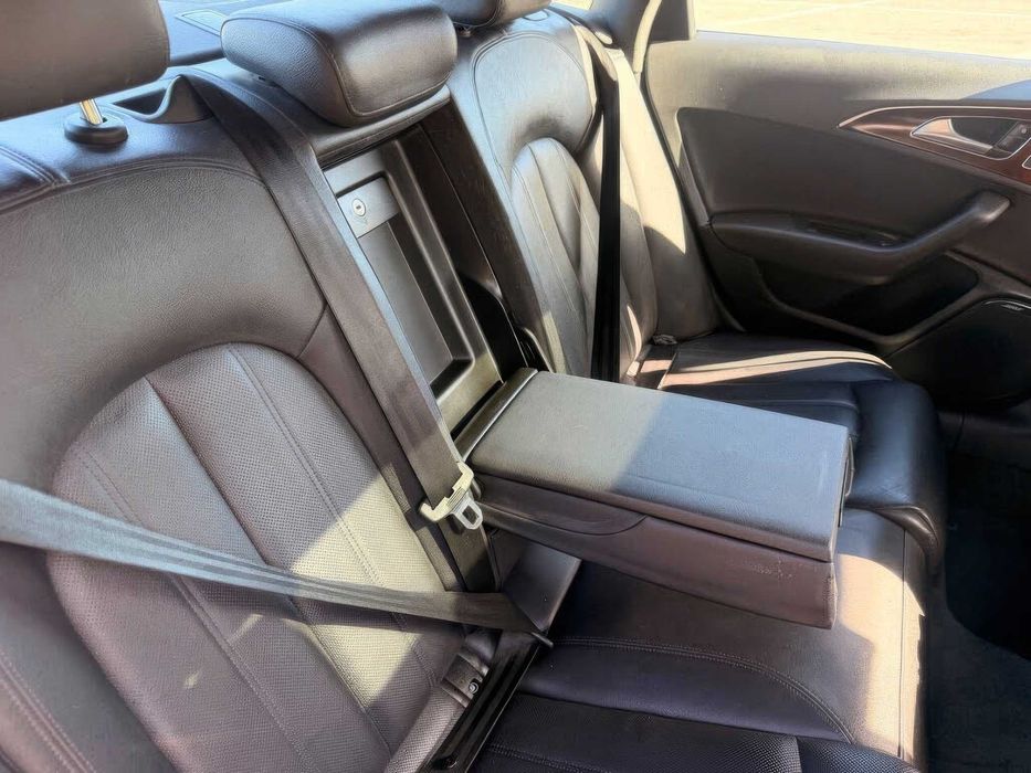 Audi A6      2014
