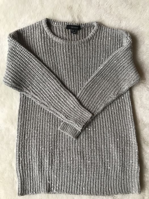 Sweter sweterek s-m atmosphere srebrny z wszytymi cekinami modny tanio