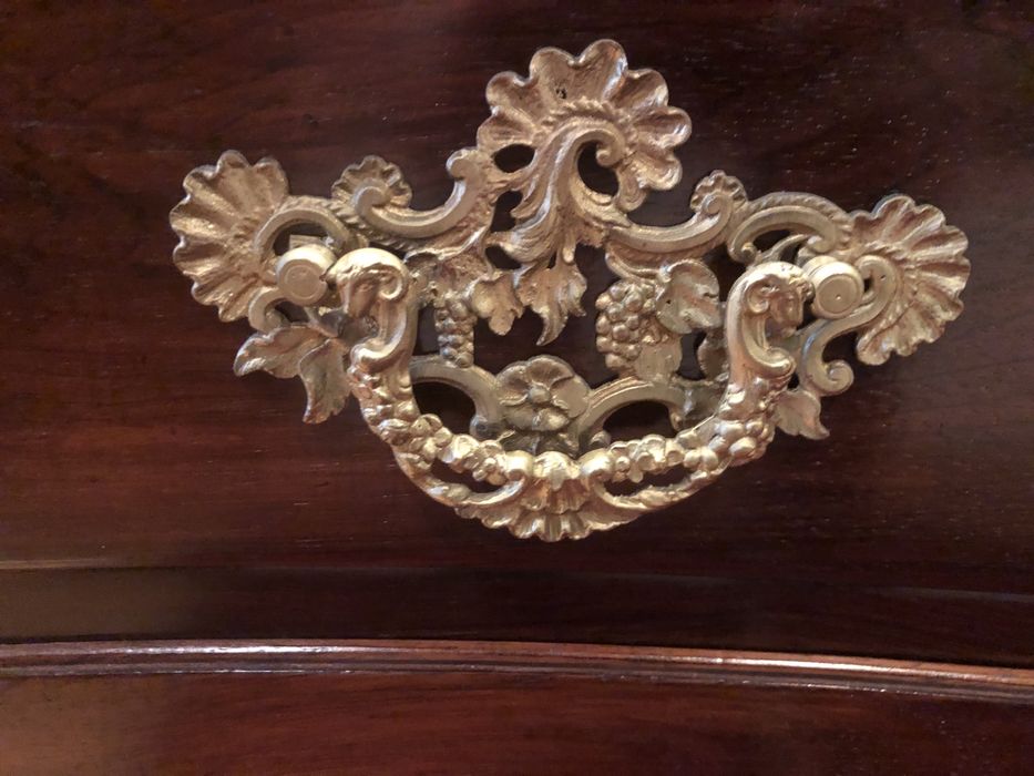 Comoda D. jose em pau santo