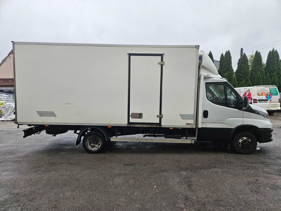 Iveco Daily VI 50C18 Chłodnia Izoterma Grzanie 10EP rok 2021 AUTOMAT