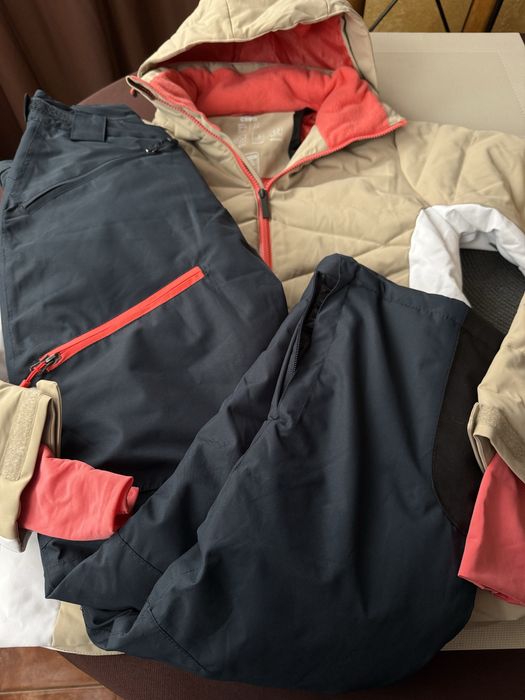 Термо костюм жіночий лижний ( наш 44-46)