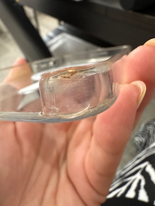 Vendo capa transparente com MagSafe para iPhone 14 Pro usada