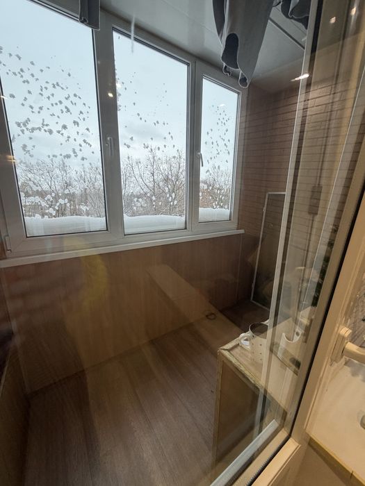 1 кімнатна ,Осипенківський,Узбекістанська 11