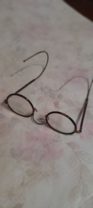 Очки старые с ушками типа пенсне
