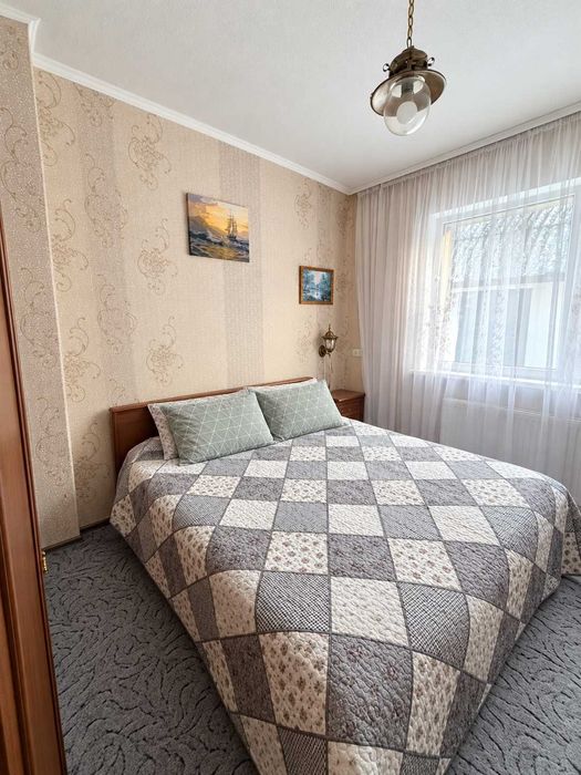 Продам будинок 150 м² із ділянкою 10 соток, Ромни, Процівка