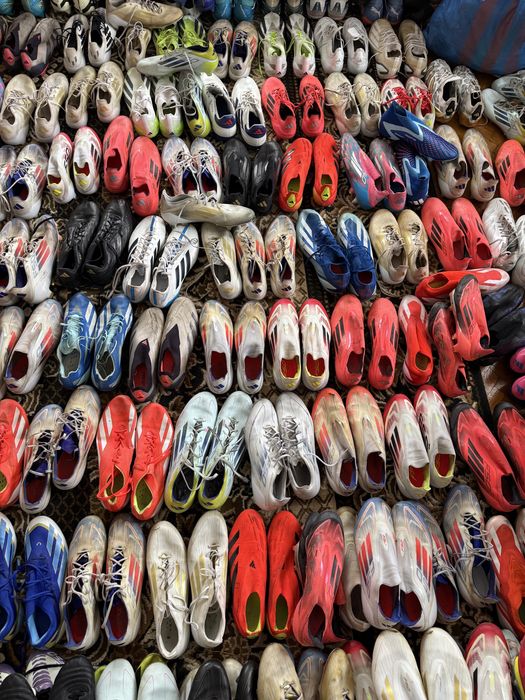 Опт футбольні бутси вживані adidas оптом nike elite