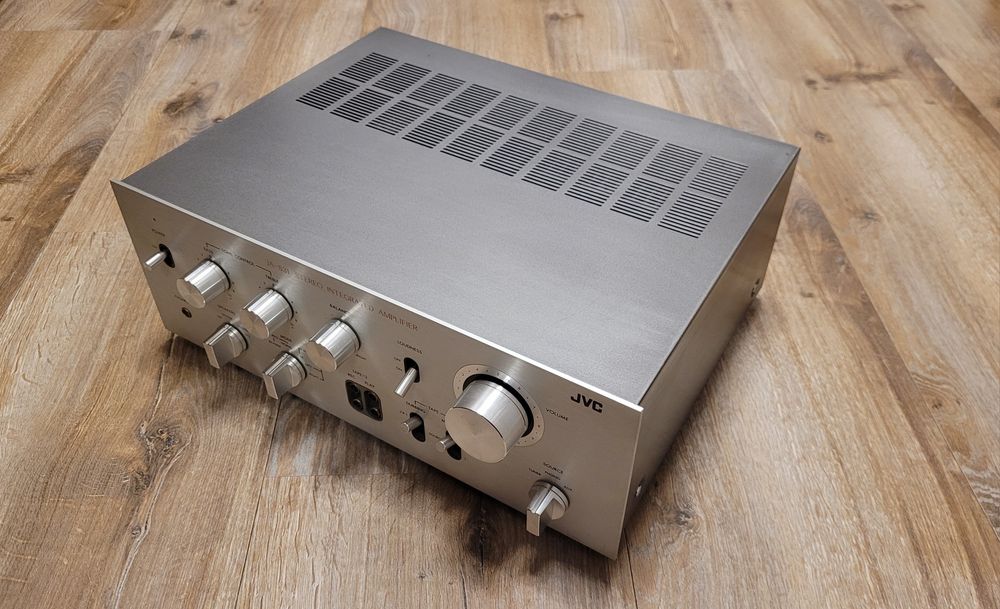 Wzmacniacz JVC JA-S31