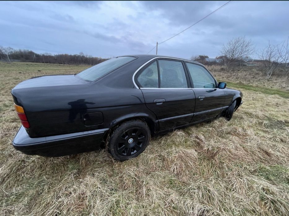Продам бмв е34 м50б20