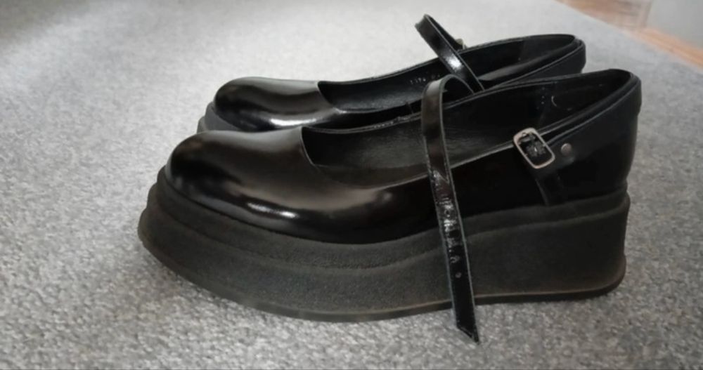 Buty na platformie