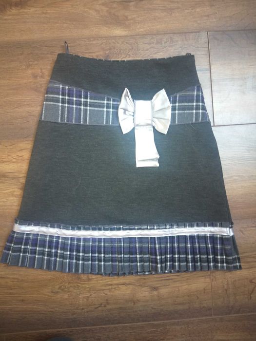 spódniczka z kokardą