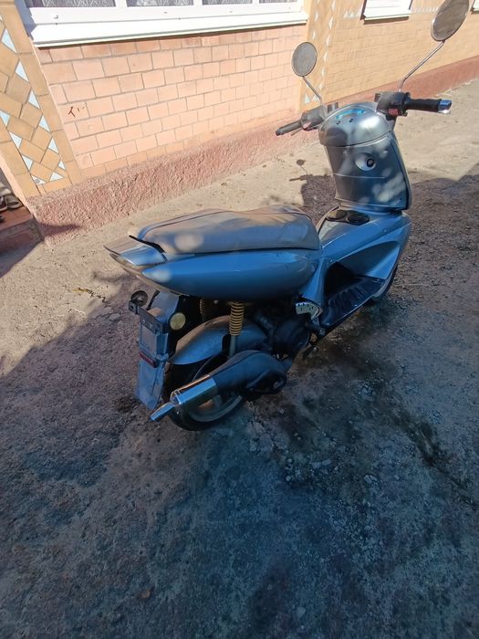 Скутер 125 куб.см.