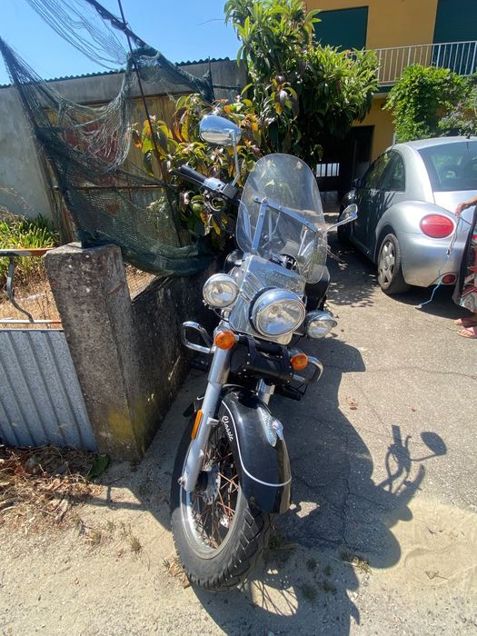 Renegado Var 125