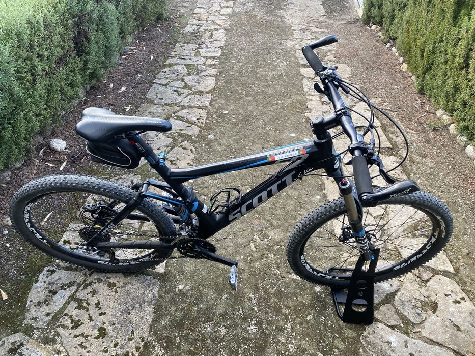 Vendo BTT SCOTT preta e azul