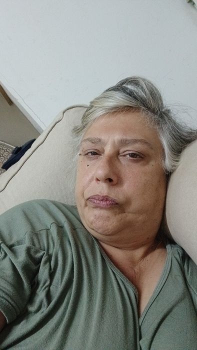 Cuidadora idosos64628604488577122