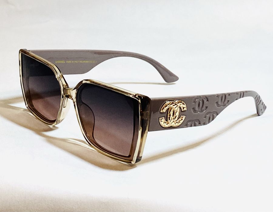 Сонцезахисні окуляри з Італії