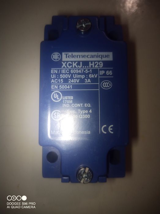XCKJ10511H29 Telemecanique Концевой выключатель