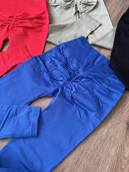 Лосіни push up.