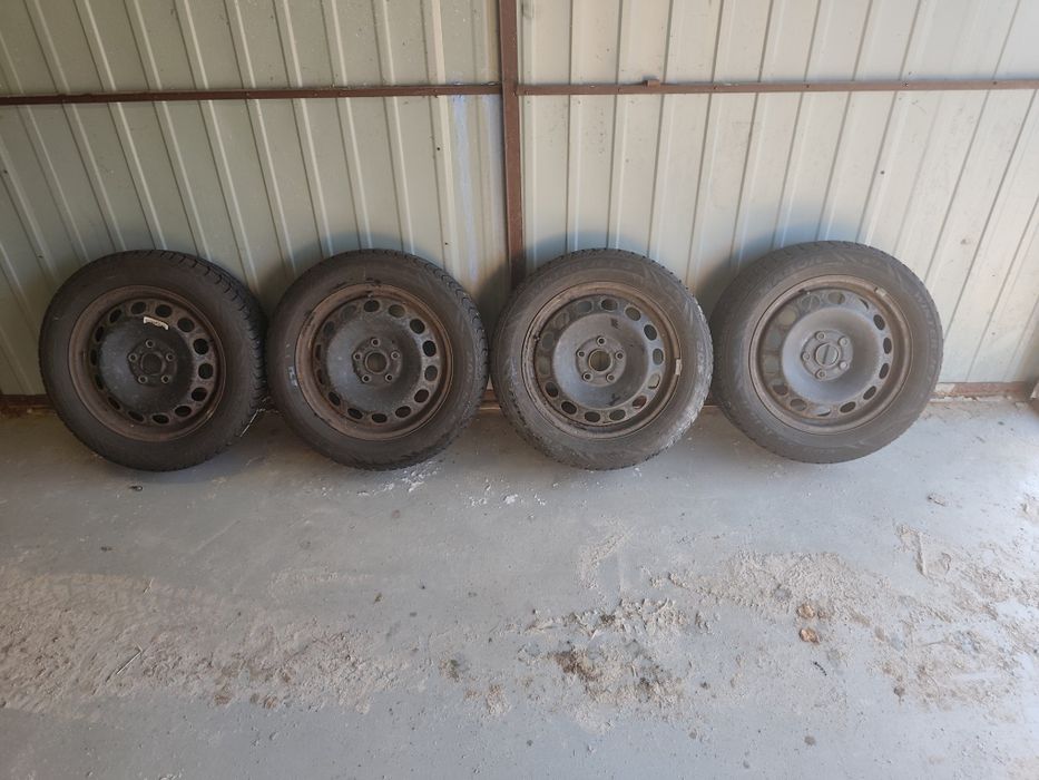 Felgi stalowe  4 z oponami zimowym 5x112 dot19 205/55R16