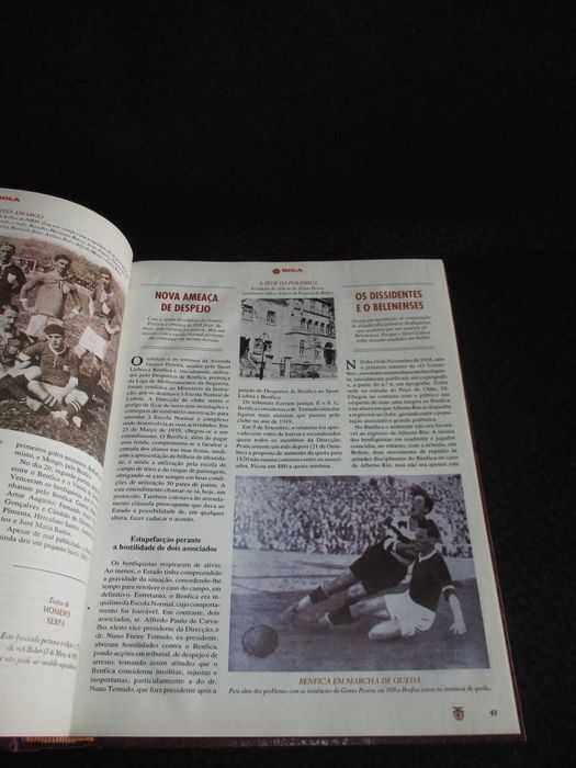 Livro Glória e Vida de Três Gigantes A Bola