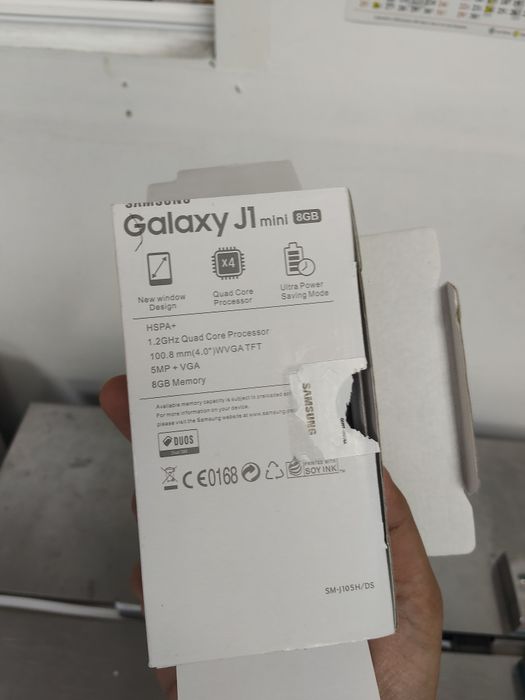 Samsung Galaxy J1 mini 8GB com caixa e acessórios