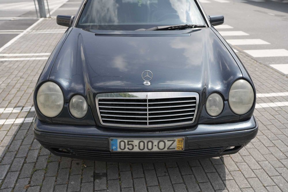 Mercedes E220 CDI Automático 1999