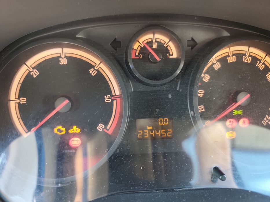 Opel Corsa D 1.3 CDTI 5 lugares