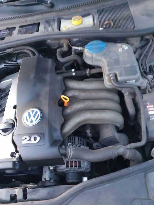 Volkswagen Passat B5 FL 2.0 benzyna manual sedan grafit LC7U na części