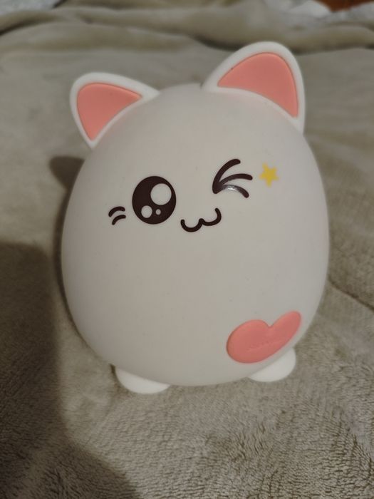 Lampka w kształcie kotka