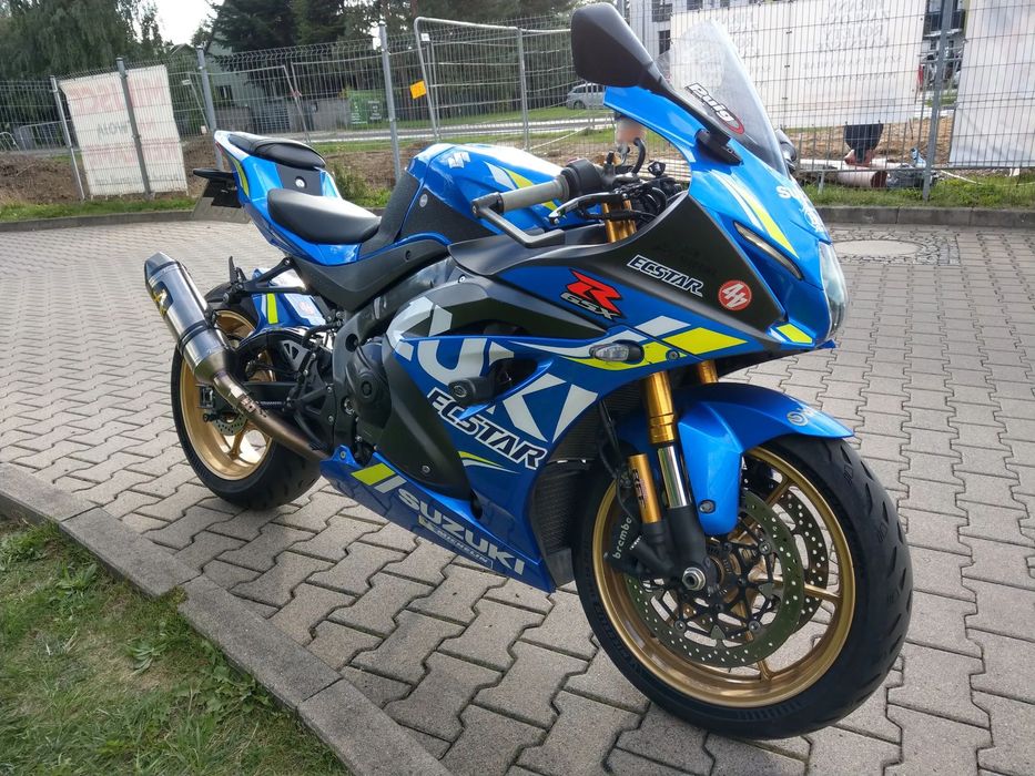 Suzuki GSX-R GSX-R1000R Wersja R. Model L7. Tłumik Arrow.